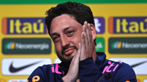 Arthur Elias, técnico da Seleção Brasileira Feminina (foto: Mauro Pimentel/AFP)