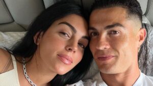 Cristiano Ronaldo compra mansão na ‘ilha dos ricos’; veja valores