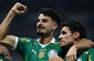 Flaco López comemora seu gol ao lado de Raphael Veiga (foto: Cesar Greco/Palmeiras/by Canon)