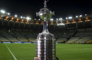 Troféu da Libertadores (foto: Divulgação/Conmebol)