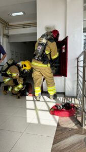 Hospital e Maternidade de Timóteo realiza simulado contra incêndio e evacuação de prédio