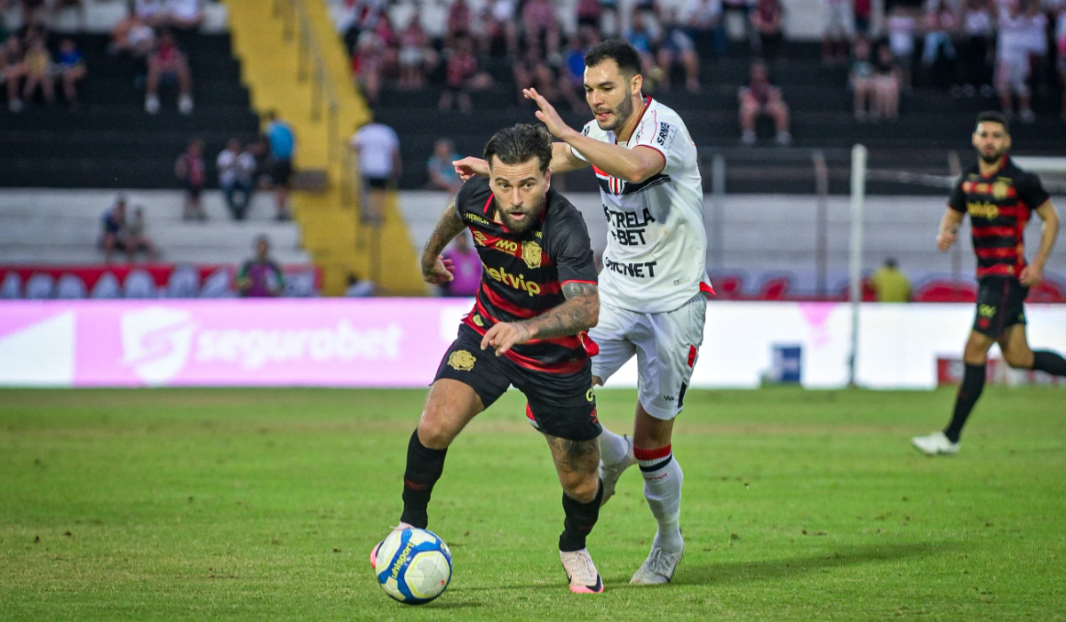 Lance de Botafogo-SP x Sport (foto: Divulgação / Sport)