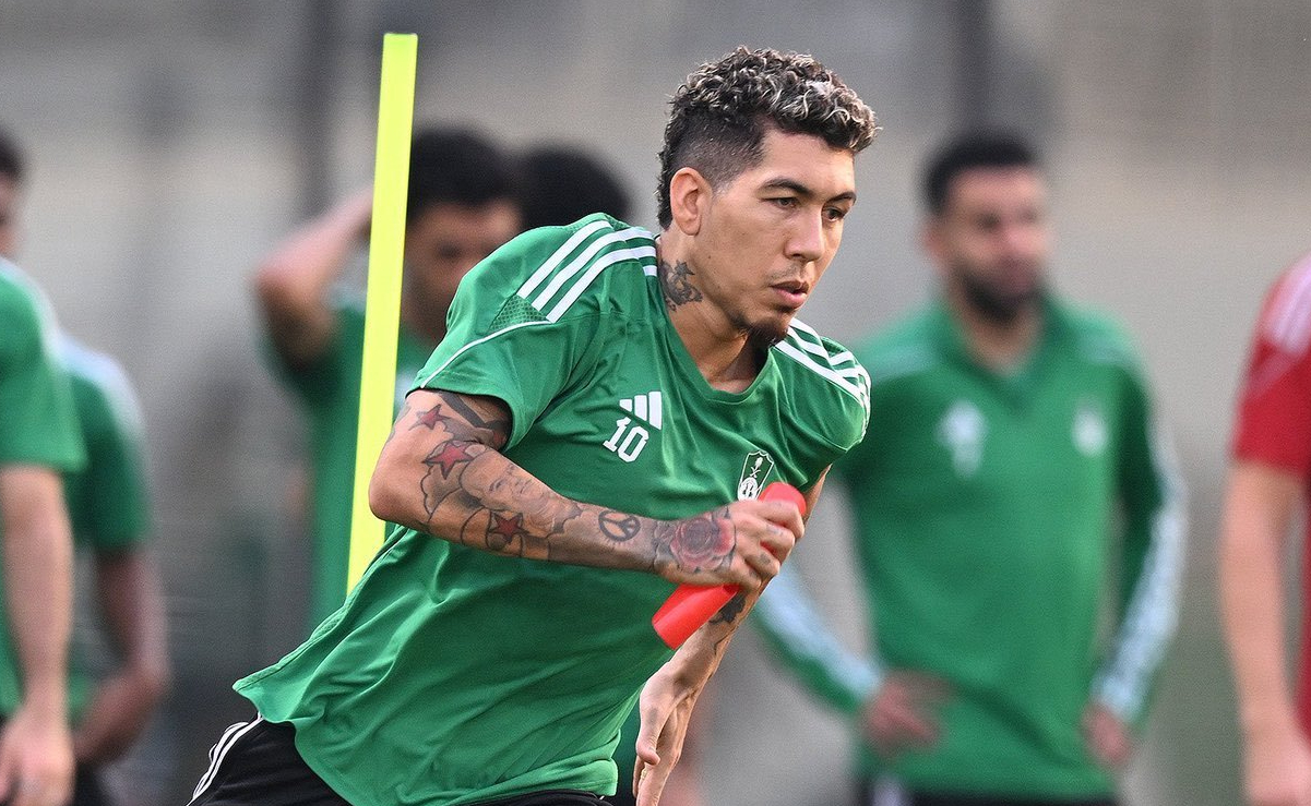 Roberto Firmino, atacante brasileiro do Al-Ahli - (foto: Reprodução)