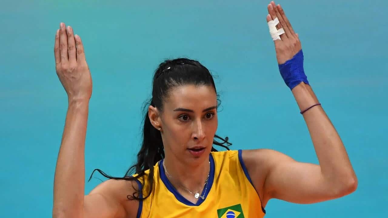 Vôlei: envolvida em polêmicas, Sheilla não irá à Paris com comissão técnica da Seleção