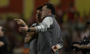 Milito durante CRB 2 x 2 Atlético na Copa do Brasil (foto: Pedro Souza/Atlético)