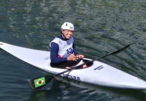 Ana Sátila, atleta mineira de canoagem (foto: Andrea Leibovitc/COB)