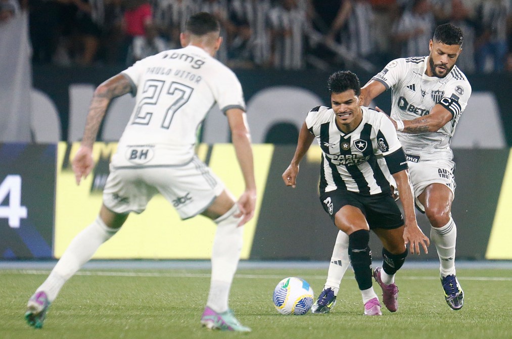 Botafogo e Atlético (foto: Vítor Silva/Botafogo)