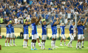 Jogadores do Cruzeiro celebrando vitória (foto: Ramon Lisboa/EM/D.A.Press)