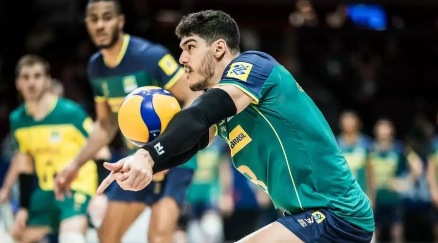 Henrique Honorado em jogo (foto: FIBV / Divulgação )