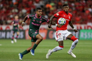 Fluminense e Internacional se enfrentam pelo Brasileiro (foto: Lucas Merçon / Fluminense)