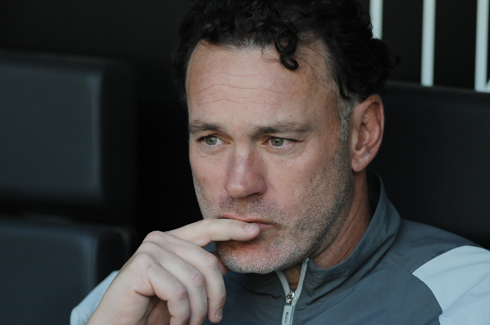 Gabriel Milito, técnico do Atlético, antes de jogo contra o Vasco na Arena MRV - (foto: Alexandre Guzanshe/EM/D.A Press)