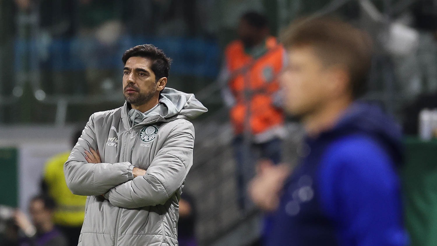 Palmeiras x Cruzeiro: Abel Ferreira critica arbitragem e reclama de pênalti não marcado