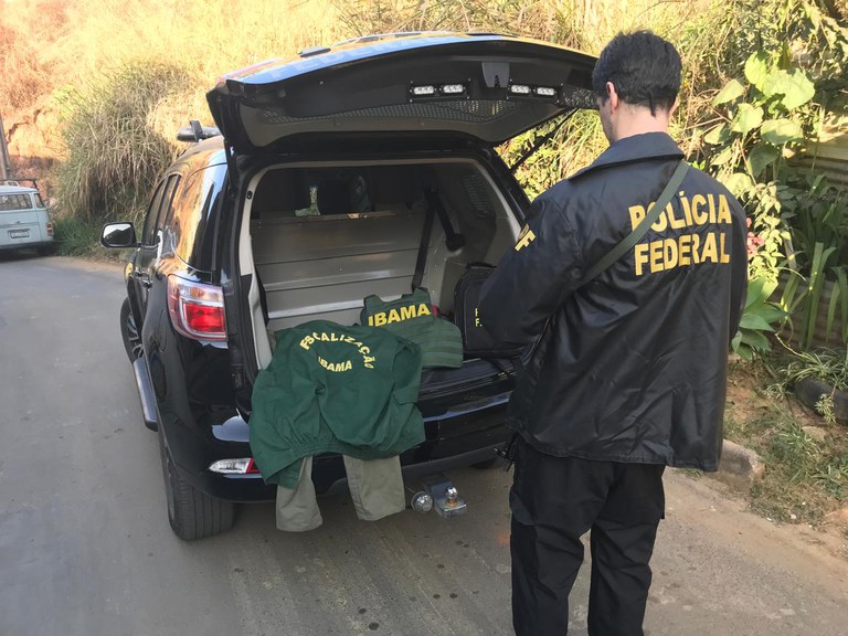 Polícia Federal recupera uniformes furtados do IBAMA