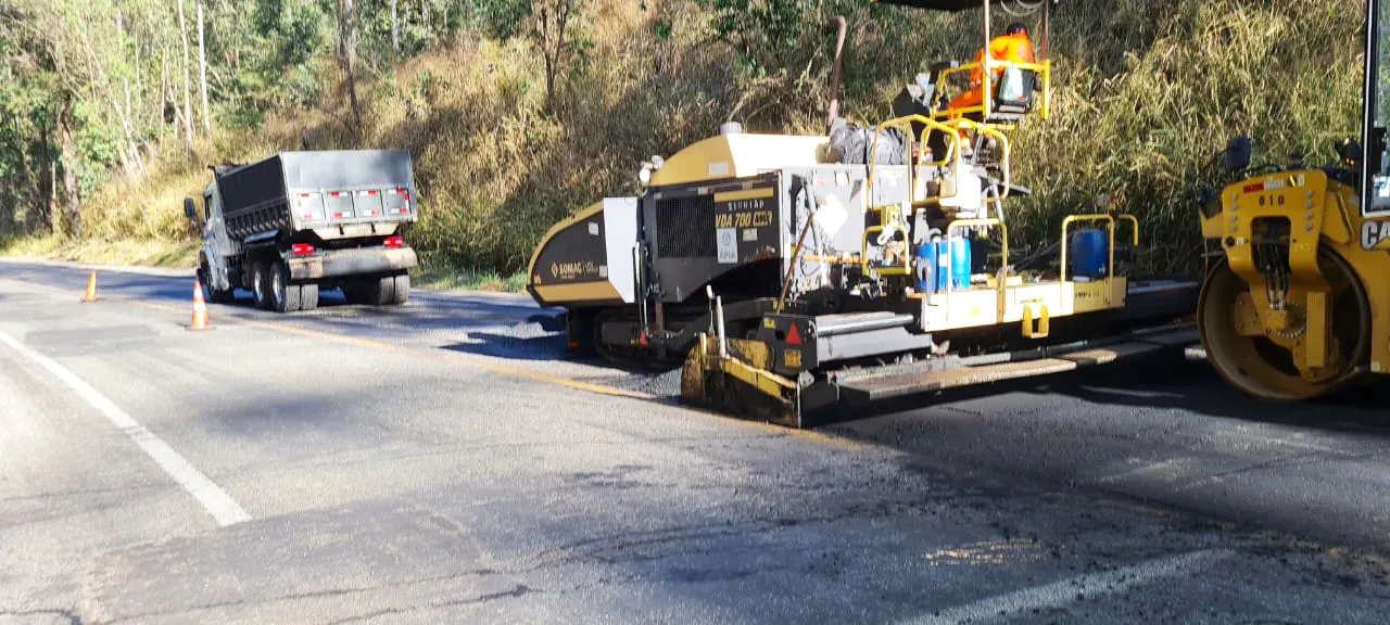 DNIT realiza Obras recapeamento asfáltico na BR-381 em João Monlevade