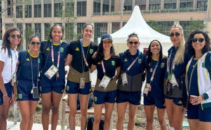 Vôlei: jogadora do Brasil doa cabelo antes de estreia em Paris 2024