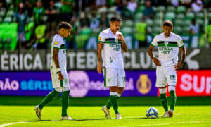 América em jogo da Série B (foto: Mourão Panda/América)