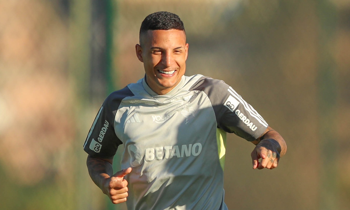 Arana em treino pelo Atlético (foto: Pedro Souza/Atlético)