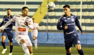 Lance de Athletic x São José (foto: Eduardo Torres  /EC São José
)