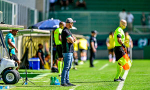 Cauan de Almeida, técnico do América (foto: Mourão Panda/América)