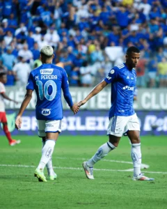 Cruzeiro encerra maratona de dez jogos em um mês com aproveitamento de 63%