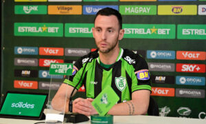 Fernando Elizari foi apresentado no América (foto: Mourão Panda/América)