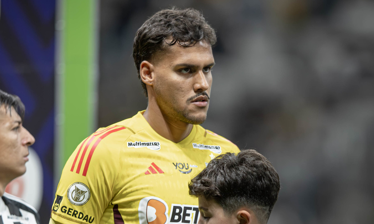 Matheus Mendes antes de Atlético x São Paulo na Arena MRV (foto: Pedro Souza/Atlético)