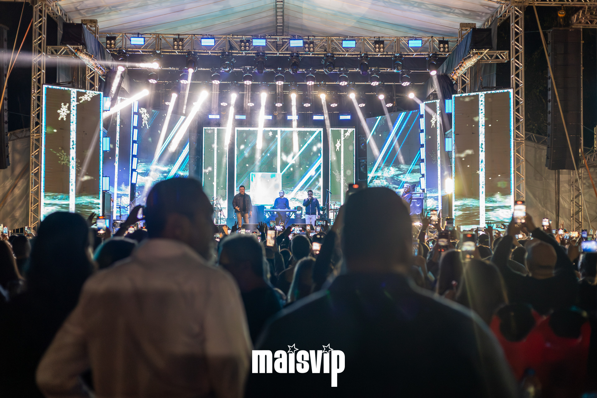 Show da Década em Ipatinga reuniu clássicos do sertanejo » Portal MaisVip