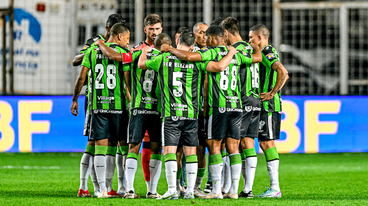 Jogadores do América (foto: Mourão Panda/América)