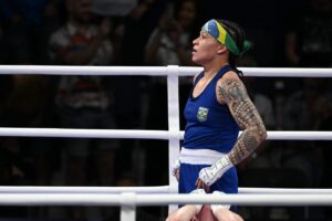 Beatriz Ferreira revive ‘pesadelo’ e é bronze no boxe em Paris 2024