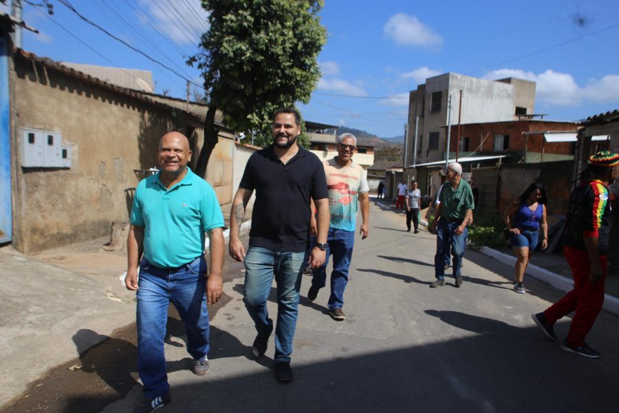 ELEIÇÕES 2024: Candidato a prefeito do PT, Vinicius Bim, começou a campanha no Cachoeira do Vale