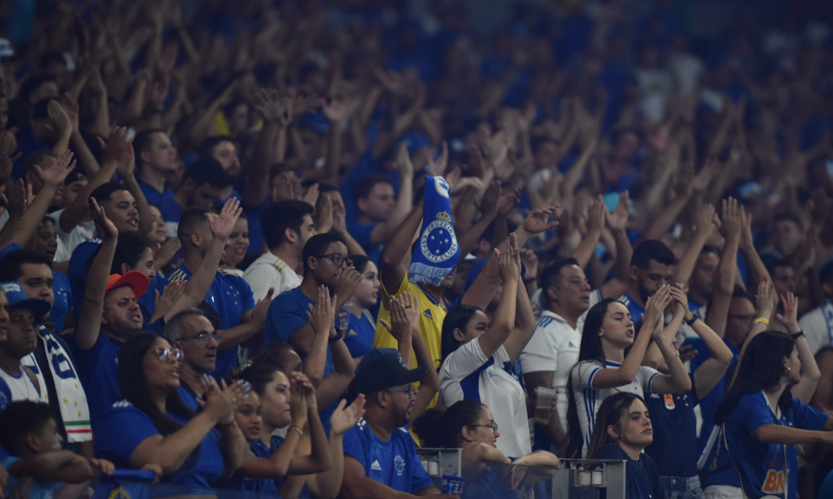 Cruzeiro anuncia que já vendeu 90% dos ingressos para clássico com Atlético no Mineirão