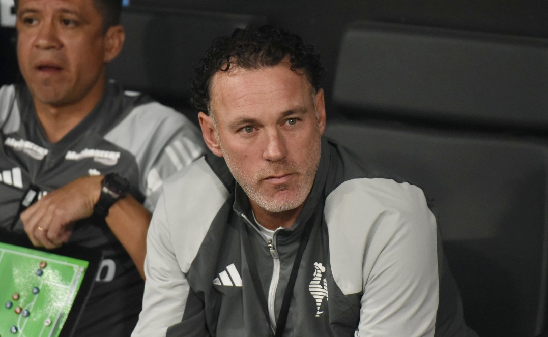 Gabriel Milito, técnico do Atlético, antes de jogo contra o San Lorenzo na Arena MRV - (foto: Ramon Lisboa/EM/D.A Press)