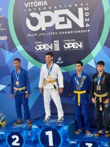 Atleta Timotense Gustavo Longuinho conquista primeiro lugar no Vitória KIDS internacional Open 2024 IBJJF