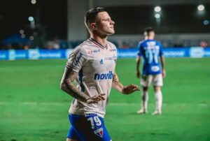 Renato Kayzer marcou o segundo gol do Fortaleza contra o Cruzeiro (foto: Mateus Lotif/Fortaleza Esporte Clube)