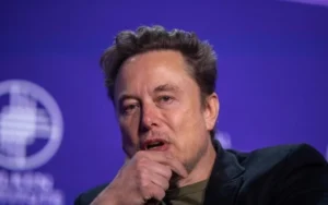 Musk está denunciando anunciantes por boicote ao X