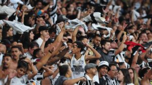 Torcida do Atlético-MG no jogo contra o Corinthians, no Mineirão, pela Copa do Brasil 2023 (foto: Ramon Lisboa/EM/DA.Press)