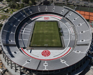 Monumental de Núñez, do River Plate, tem 70 mil lugares (foto: Divulgação/River Plate)