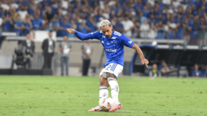 Matheus Pereira, meio-campista do Cruzeiro (foto: Ramon Lisboa/EM/D.A Press)