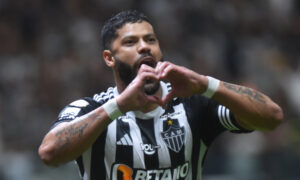 Hulk celebra gol pelo Atlético contra o Corinthians (foto: Gladyston Rodrigues/EM/DA.Press)