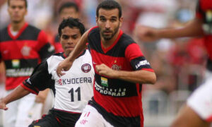 Léo Medeiros com a camisa do Flamengo (foto: Mauricio Val/FOTOCOM.NET. 25/11/2007)