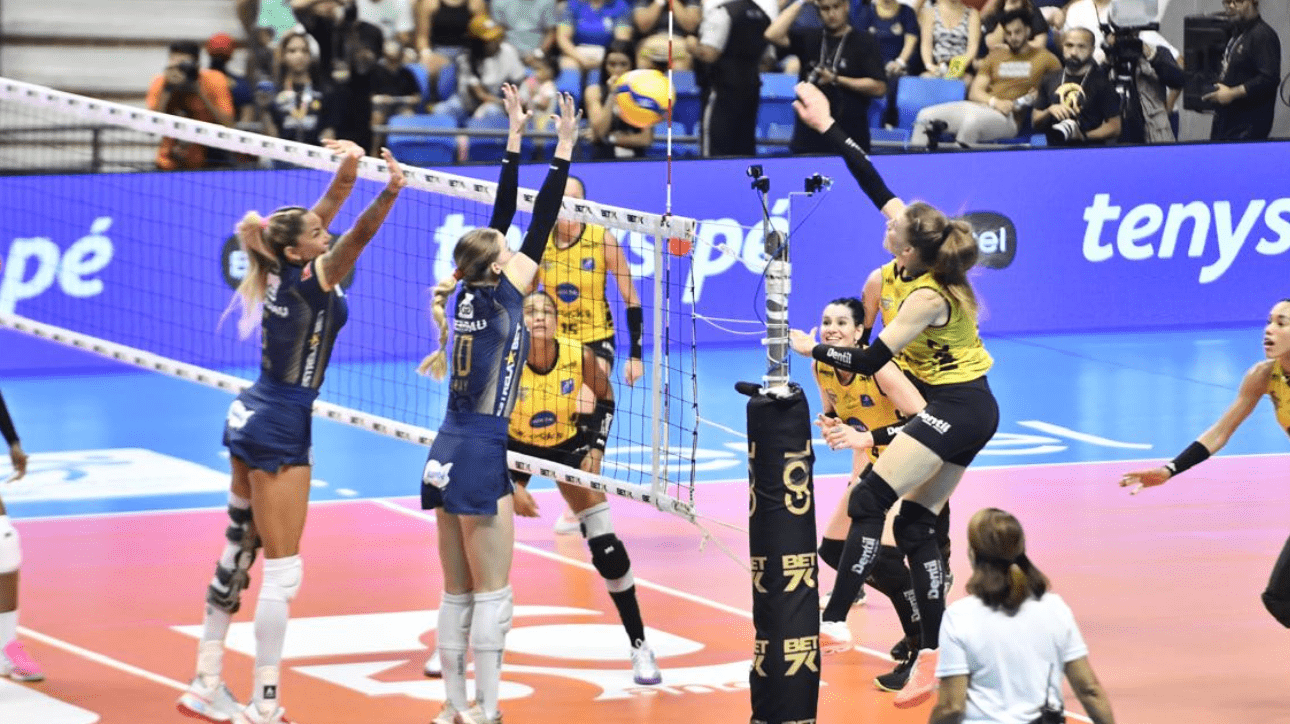 Final da Superliga Feminina de Vôlei 2023/24 entre Praia e Minas (foto: Léo Caldas/Divulgação CBV)