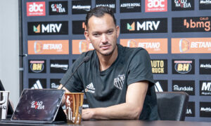 Réver em última entrevista coletiva pelo Atlético (foto: Pedro Souza/Atlético)