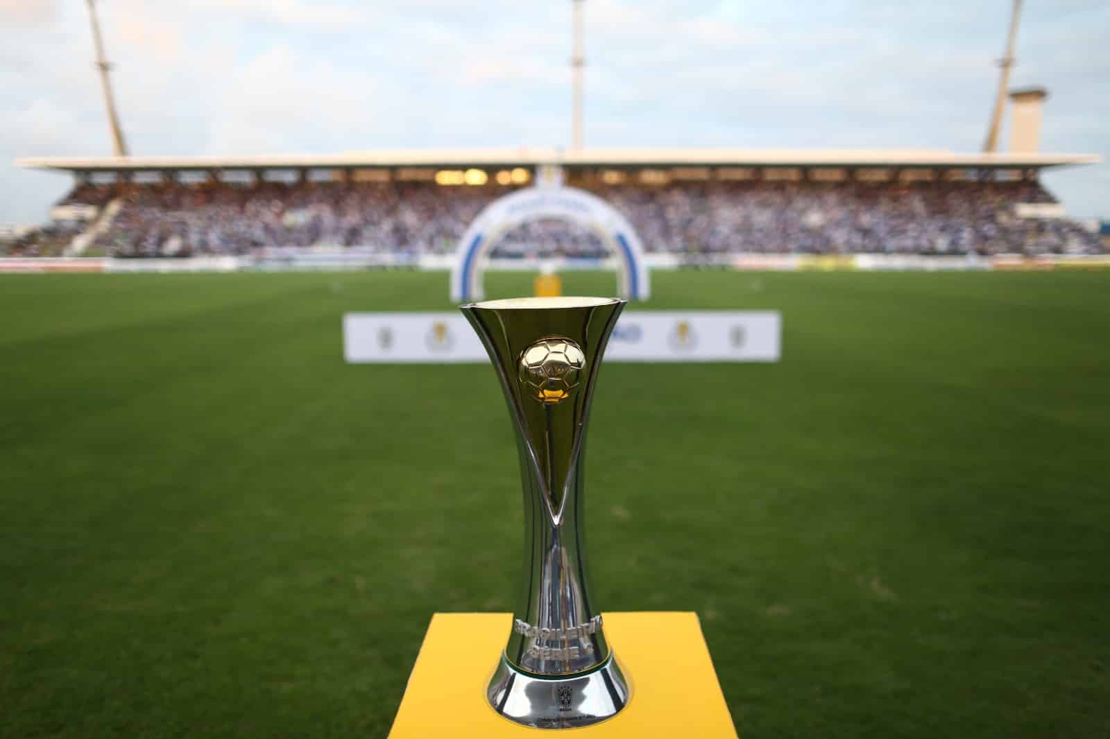 Taça de campeão da Série C (foto: Lucas Figueiredo/CBF)