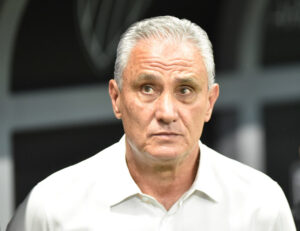 Tite, técnico do Flamengo, na partida contra o Atlético, na Arena MRV (foto: Ramon Lisboa/EM/D.A Press)