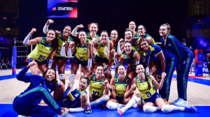 Jogadoras da Seleção Brasileira Feminina de Vôlei na VNL 2024, antes da Olimpíada de Paris 2024 (foto: Reprodução/FIVB)