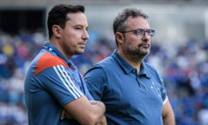 Pedro Junio (à esquerda) e Alexandre Mattos (à direita) (foto: Gustavo Aleixo/Cruzeiro)