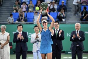 Bia Haddad conquistou o título do WTA 500 de Seul neste domingo (22/9) (foto: Jung Yeon-je/AFP)