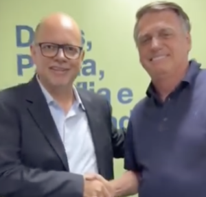 Bolsonaro Declara Apoio a Dr. Renato em Vídeo Publicado nas Redes Sociais