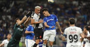 Cruzeiro e Vasco (foto: Alexandre Guzanshe/EM/D.A Press)