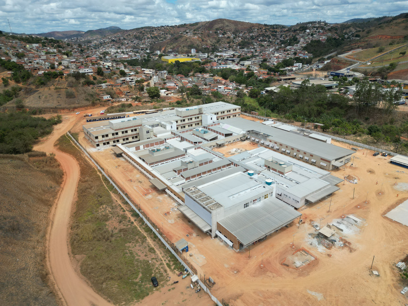 Governo de Minas vistoria avanços nas obras do Hospital Regional de Teófilo Otoni